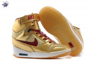 Meilleures Nike Air Revolution Sky High Wedge Sneakers Or